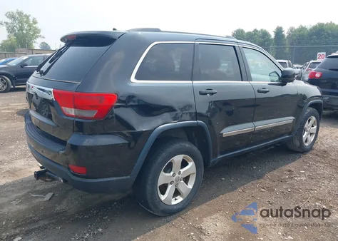 2013 Jeep Grand Cherokee Laredo z USA, uszkodzony, nr VIN 1C4RJFAG2DC505917